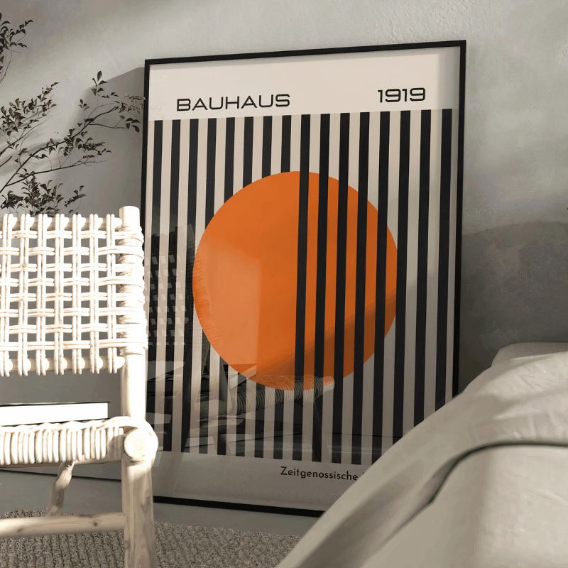 TableauBauhaus1919NoiretOrange pose